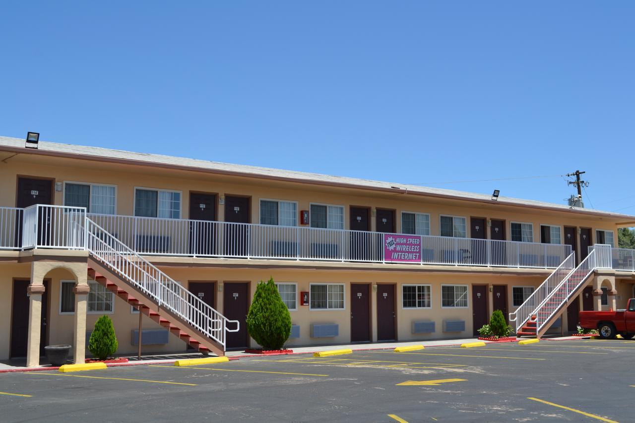 Budget Inn Нидлс Экстерьер фото